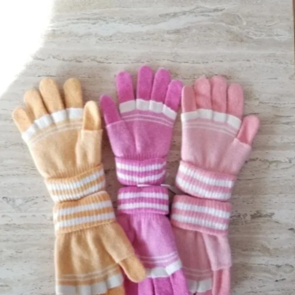 Set of 3 NEW Multicolor Double Layered 2 in 1 Wool Blend Cozy Warm Gloves Medium